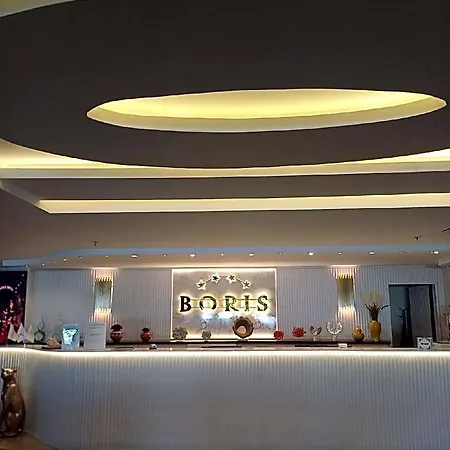 Boris 4*