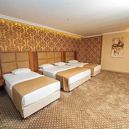 Hotel Boris 4*